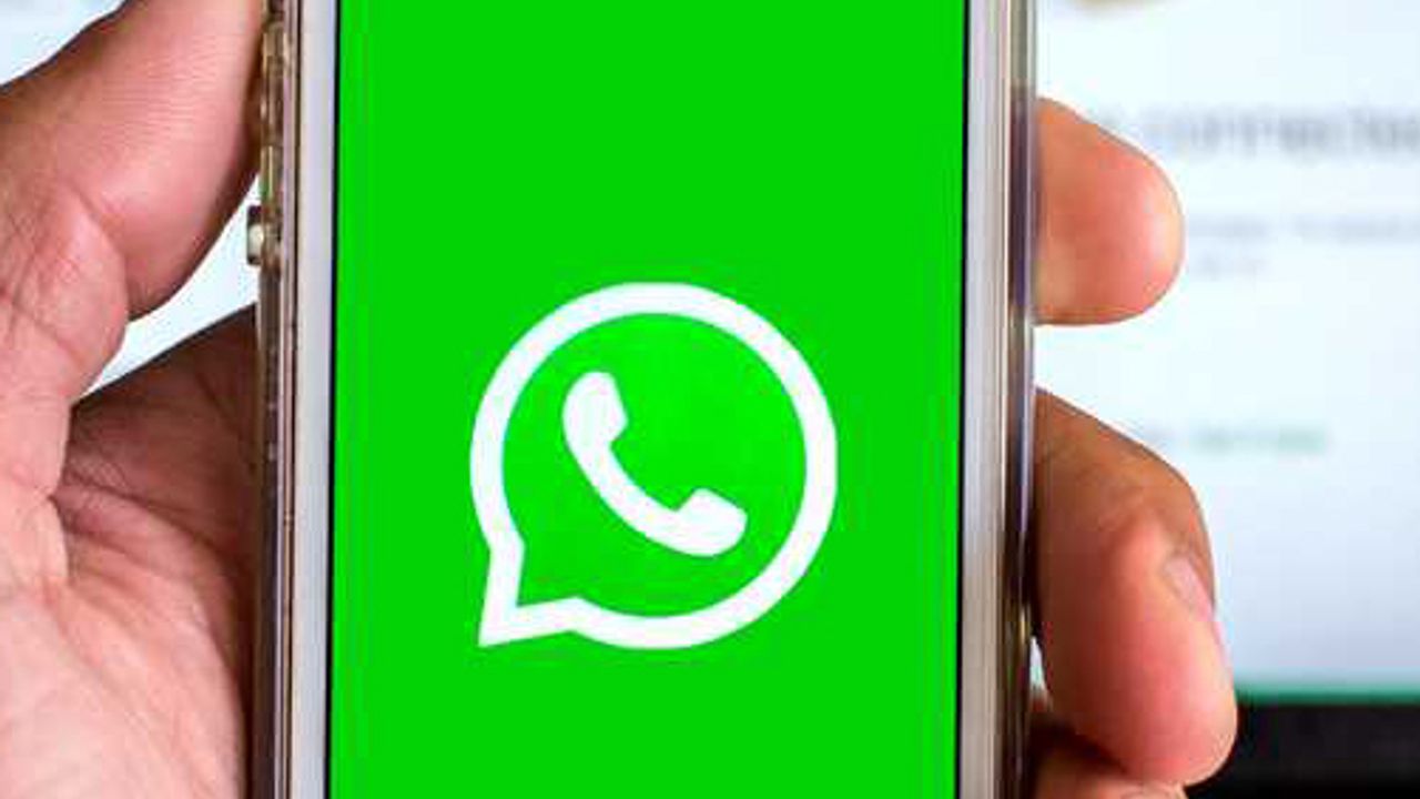 WhatsApp manuel dil seçeneğini getiriyor