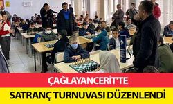 Çağlayancerit'te satranç turnuvası düzenlendi