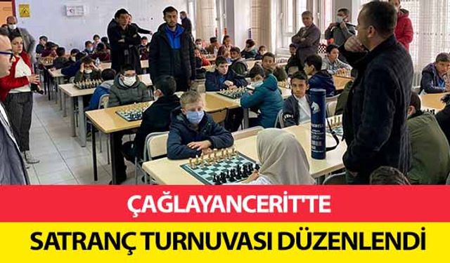 Çağlayancerit'te satranç turnuvası düzenlendi