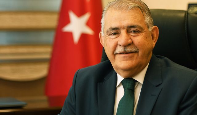 Başkan Mahçiçek’ten Dünya Şiir Günü mesajı