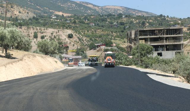 Şeref Eroğlu Caddesi Büyükşehir’le yenilendi