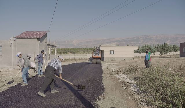 Dulkadiroğlu’ndan Güzelyurt Mahallesinde Asfalt Çalışması