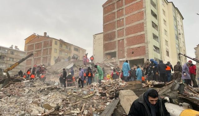 Depremlerde can kaybı 48 bin 448’e çıktı