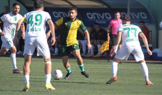 Futbolculara mermi yağdırdılar!