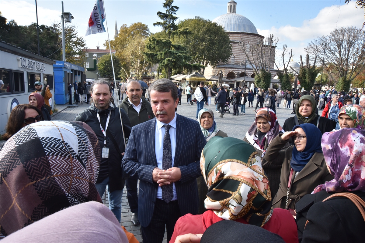 AA-20221112-29419859-29419855-KAHRAMANMARASTA_KADINLARA_YONELIK_GEZI_DUZENLENDI